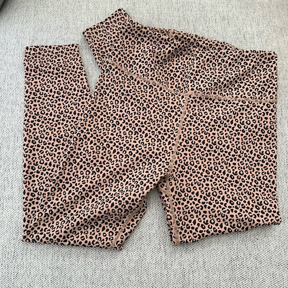 Allfenix cheetah yoga pants